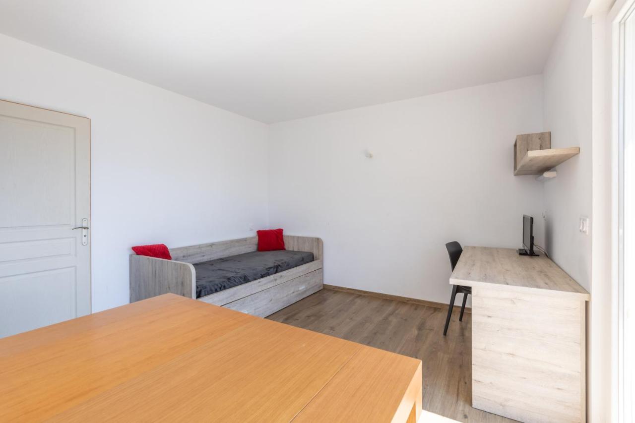 Panoramic Campus Aparthotel Font-Romeu-Odeillo-Via Esterno foto